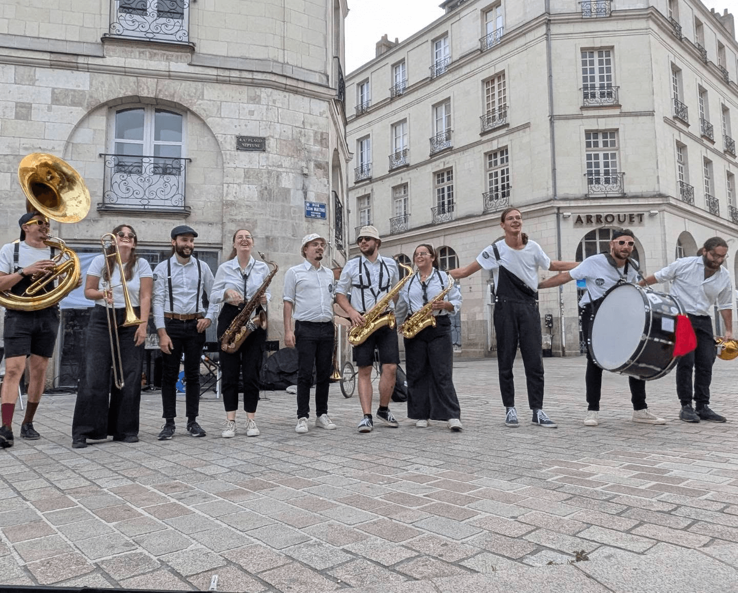 Retour sur notre prestation à Nantes le 27 septembre 2026 ! ✨
______
Merci! 🫶